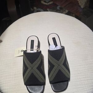 Stylish Black and Green Sandals